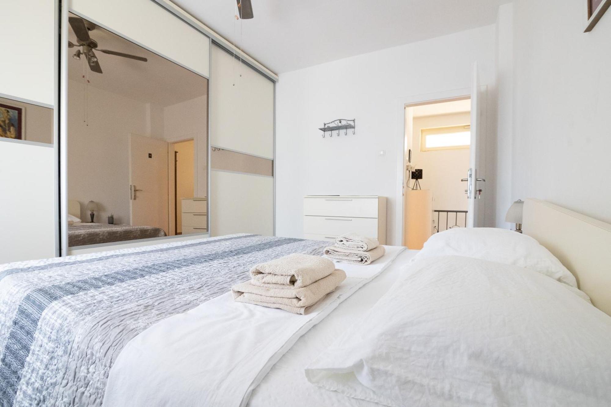 Apartment Regina Сплит Экстерьер фото